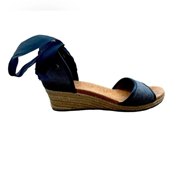 UGG Australia Amell Open Toe Canvas Lace Up Jute Wedge, Dark Gray/Black, Size 8 - Picture 3 of 7